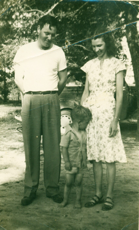 Elmon, Jean and Gary Rowlett, circa 1948