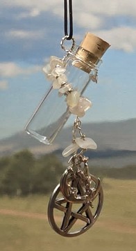 Moonstone stonewrap aromanecklace
